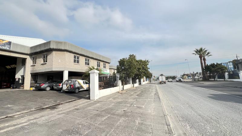To Let commercial Property for Rent in Killarney Gardens Western Cape